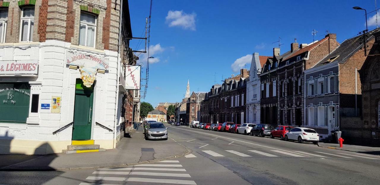 Val' Appart 1 Valenciennes Bagian luar foto